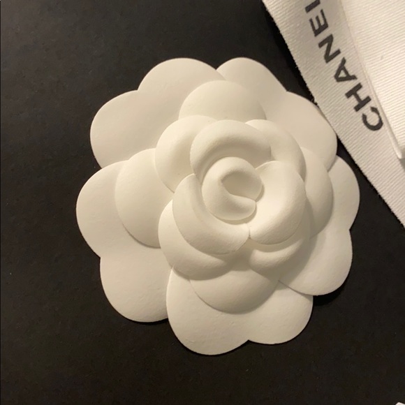 Chanel Shopping Bag - Picture 3 of 3